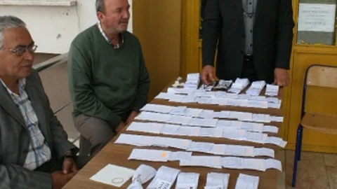 Düzce'de Seçmen Kağıtları Dağıtımı