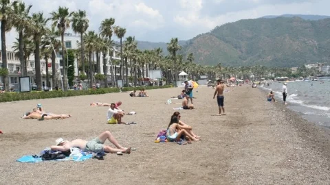 Marmaris'te seçim günü sahillerde yoğunluk yaşanmadı