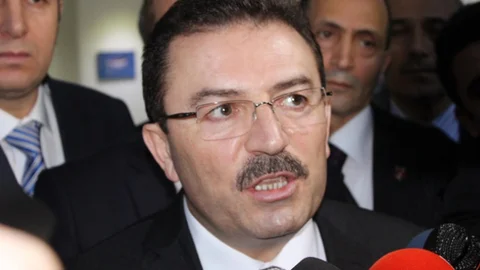 İstanbul'da yolcu uçağında bomba ihbarı paniği