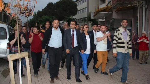 Çanakkale'de Bülent Öz'e sevgi gösterisi