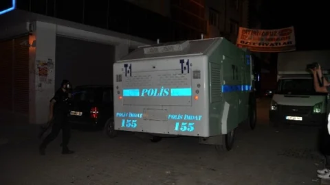 Muş'ta HDP üyelerine polis müdahale etti