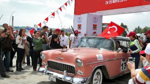Ankara'da Otonomi Rallisi heyecanı