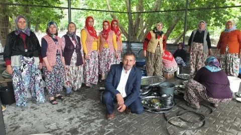 Balıkesir İvrindi'de çifte mutluluk yaşandı