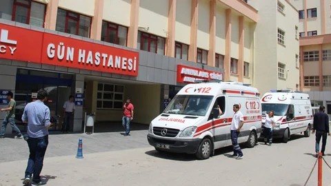 Gaziantep'te hastane acil servisinde doktor bıçaklı saldırıya uğradı