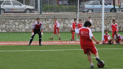 Niğde'de yaz spor okulu kayıtları açıldı