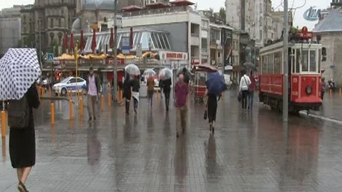 Marmara, Ege ve Karadeniz'de Sağanak Yağış Bekleniyor