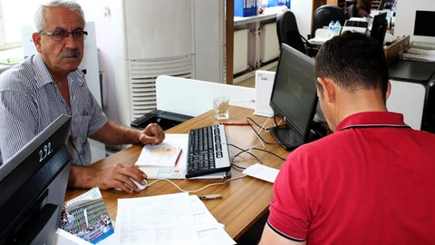 Adıyaman'da seçim günü kimlik değişikliği