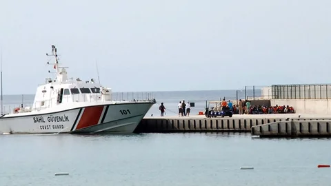 Didim'de 112 Suriyeli Göçmen Kurtarıldı