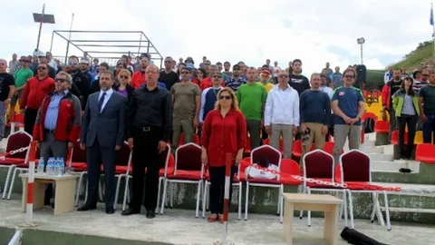 Talas'ta Yamaç Paraşütü Şampiyonası