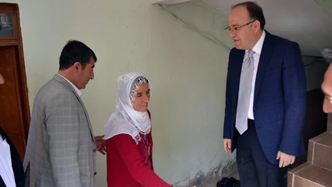 Siirt Eruh'ta muhtarın eşi seçildi