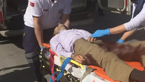 Konya'da adliye çıkışında intikam amaçlı silahlı saldırı gerçekleşti.