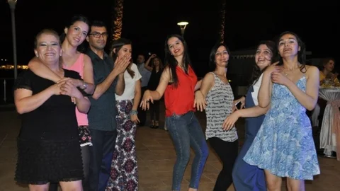 Adana'da Acıbadem Hastanesi'nde yaza merhaba etkinliği düzenlendi