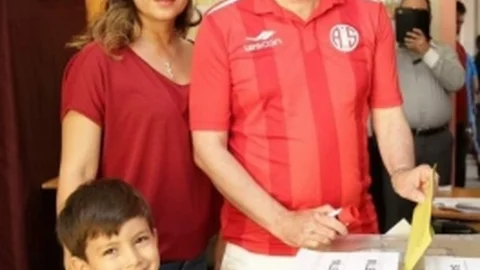 Menderes Türel, Antalya'daki seçim sonuçlarını değerlendirdi.