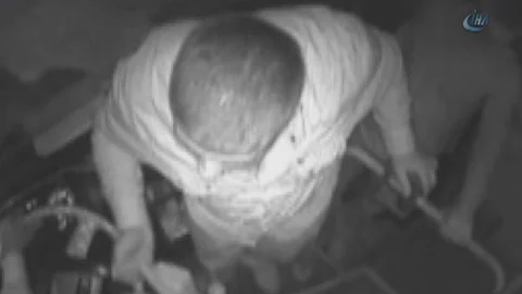 Zonguldak'ta halk otobüsü şoförüne saldırı gerçekleştirildi.