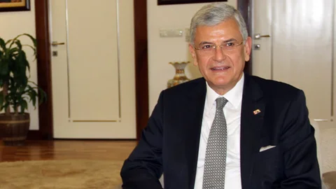 Avrupa Birliği Bakanı Bozkır, İlerleme Raporu'nu değerlendirdi