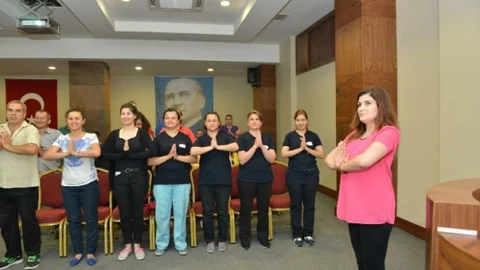 Konyaaltı'nda personel için iş sağlığı ve güvenliği eğitimi düzenlendi