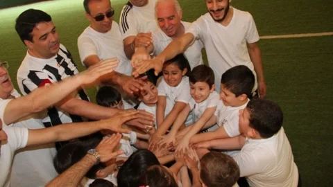 Kartal'da Babalar Günü etkinliği futbol turnuvasıyla kutlandı