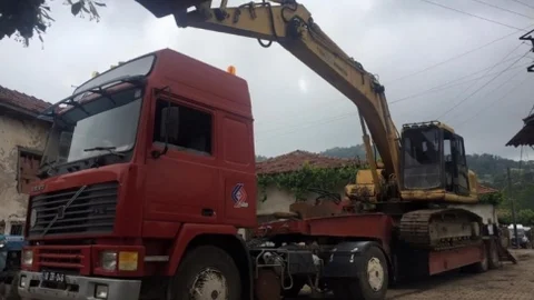 Sındırgı'da sulama göleti yapımına başlandı