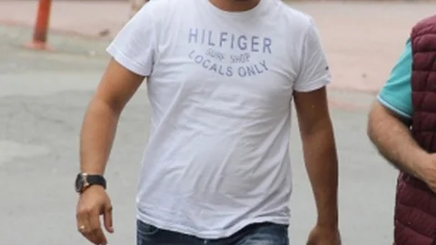 Samsun'da otomobilde yapılan aramada 3 bin 154 paket gümrük kaçağı sigara bulundu.