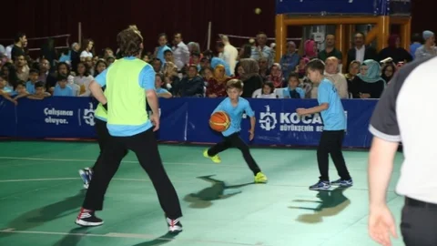Kocaeli'de Ücretsiz Spor Okulları Yaz Dönemi Başladı