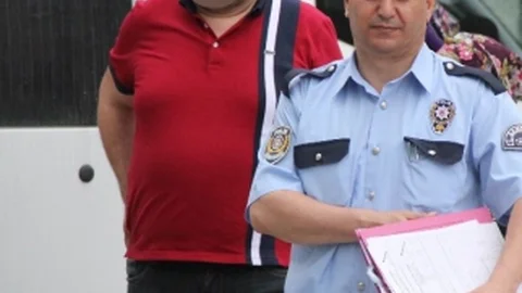 Samsun'da otomobilde silah ve mermilerle yakalanan şahıs adliyeye gönderildi.