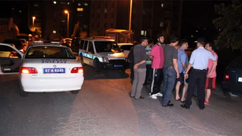 Zonguldak Ereğli'de drift atan sürücü mahallelinin öfkesine uğradı