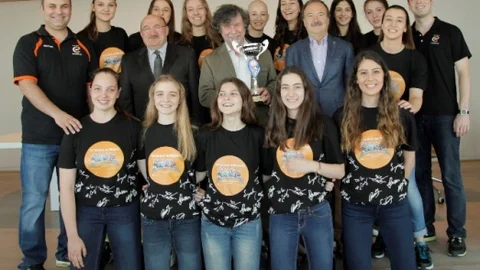 Eczacıbaşı Genç Kız Takımı'ndan ziyareti