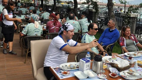 Bursa'da bisiklet tutkunları Mudanya'da buluştu