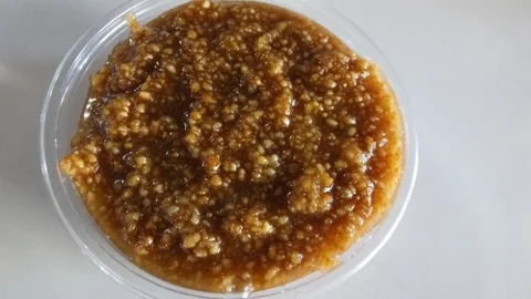 İvrindi'de Yağlılar Düğün Tatlısı