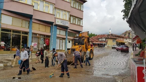 Eskişehir'de sel felaketi sonrası onarım çalışmaları başladı