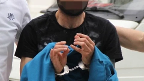 Samsun'da uyuşturucu ticareti suçlamasıyla tutuklanan genç, davanın ilk duruşmasında suçlamaları kabul etmedi.