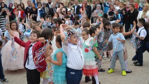 Bilecik'te mezuniyet sevinci