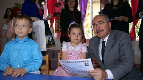 Balıkesir'de karne heyecanı yaşandı
