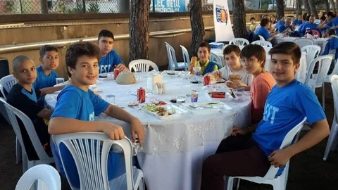 Balıkesir'de BEST Basketbol Kulübü piknik düzenledi