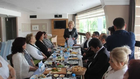 Yücel Huzurevi'nde bilgilendirme toplantısı