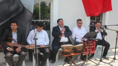 Ertuğrulgazi Mahallesi'nde yeni mahalle konağı ve çocuk parkı açıldı