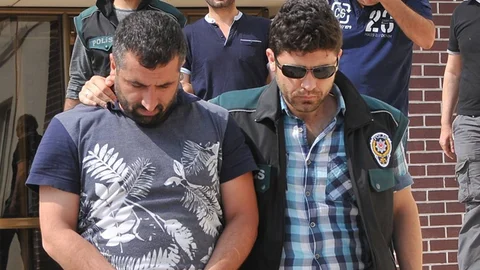 Bursa'da yapılan narkotik operasyonunda 7.5 kilo eroin ele geçirildi.