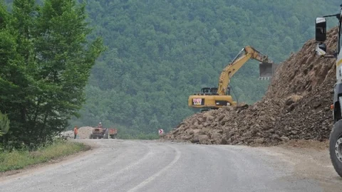 Düzce'de Yığılca'nın yol sorunu çözülüyor