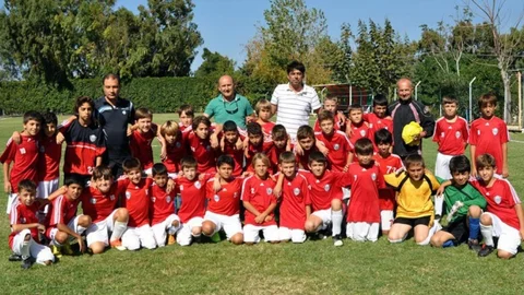 Foça'da U12 Takımı play-off'a yükseldi