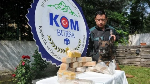 Bursa'da uyuşturucu operasyonunda 7.5 kilo eroin ele geçirildi
