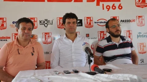 Balıkesirspor Teknik Direktörü Cihat Arslan istifasını duyurdu