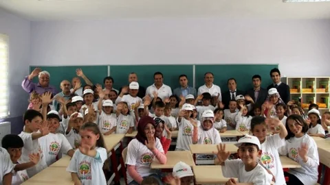 Büyükorhan'da Yenice Köyü'nde okul yenileme projesi tamamlandı.