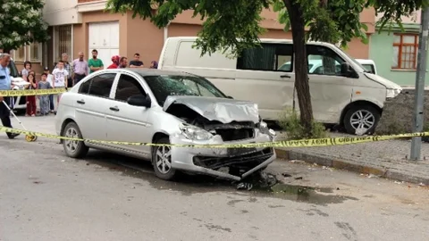 Konya'da polis aracının kaza yapması sonucu 2 polis yaralandı