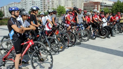 Kayseri'de Dünya Çevre Günü için bisiklet turu düzenlendi