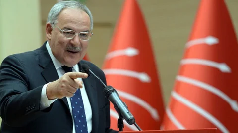 CHP'li Koç, "Alayına karşıyız" tavrının Türkiye'ye bir şey kazandırmayacağını belirtti.