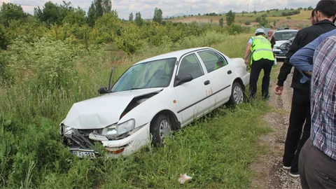 Konya'nın Beyşehir ilçesinde zincirleme trafik kazasında 2 kişi yaralandı.