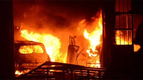 Tekirdağ Çorlu'da Oto Tamirhanesi Patladı