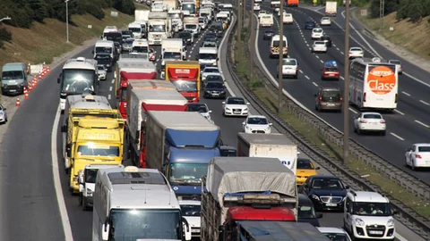 Edirne'de TEM Otoyolu'nda kaza meydana geldi