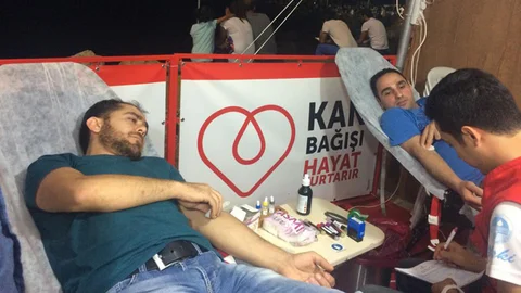 "Kızılay Kan Bağışı Bekliyor"
