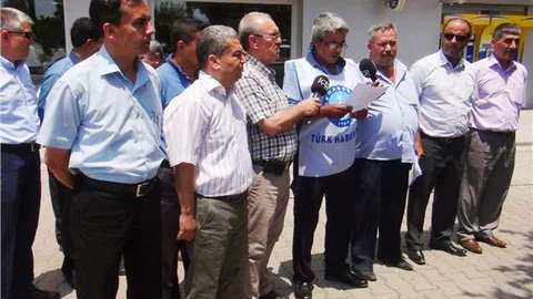 Mersin de PTT çalışanları, yöneticilerinden şikayetçi